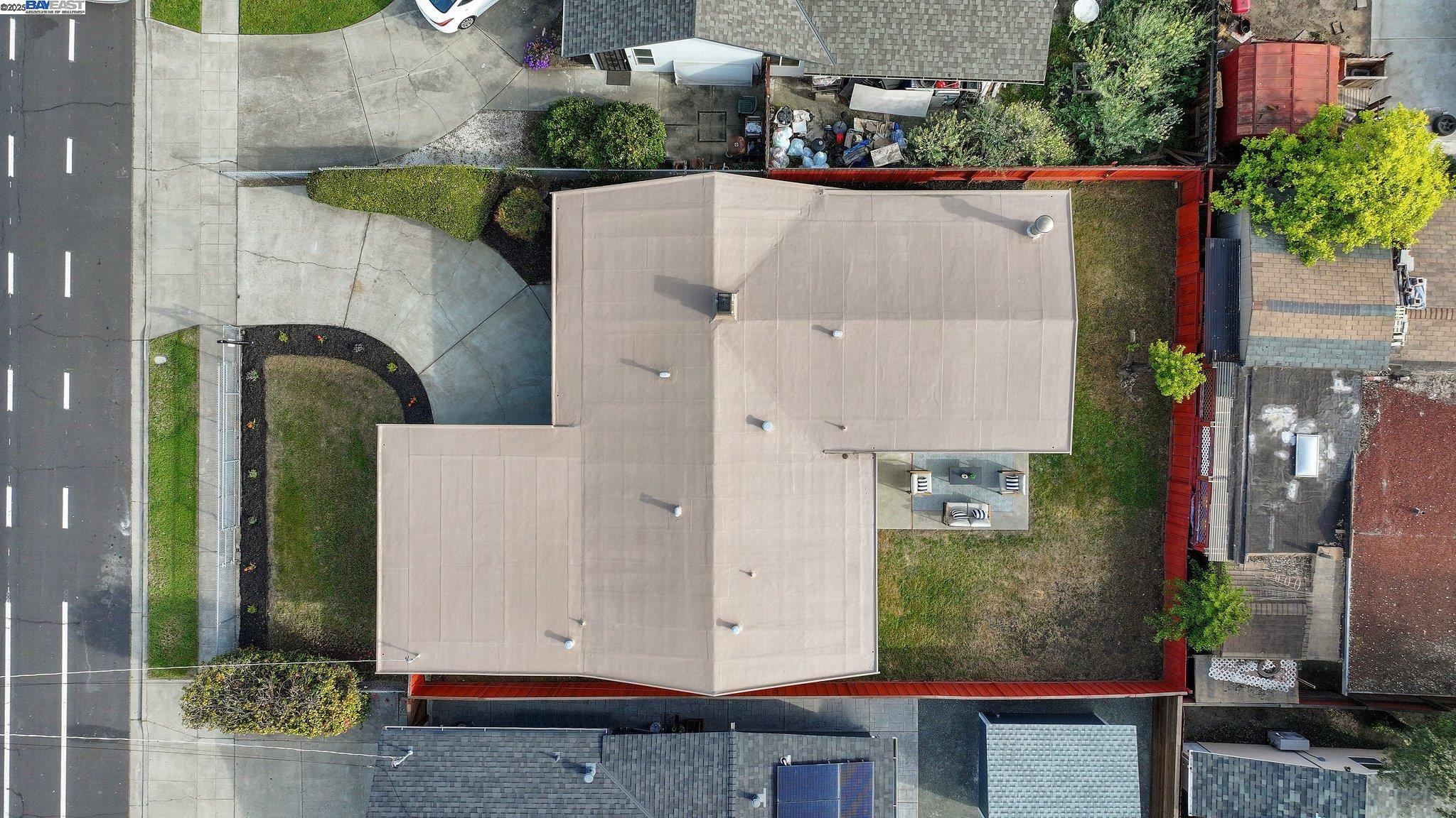 27683 Miami Ave
