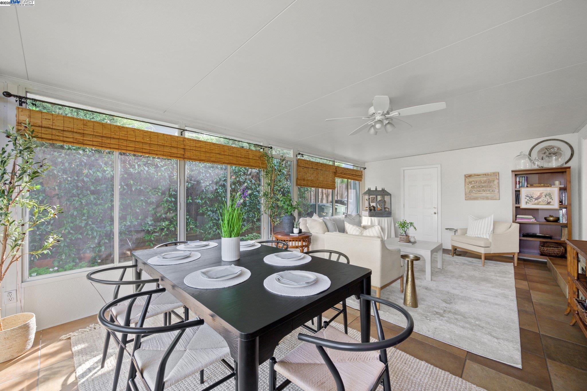 330 Amador Ct
