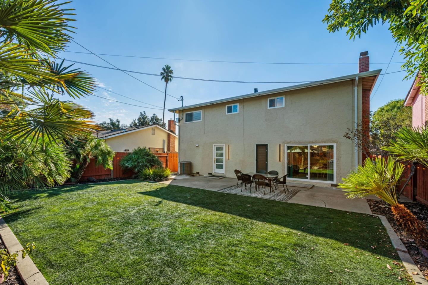 5150 Vera LN