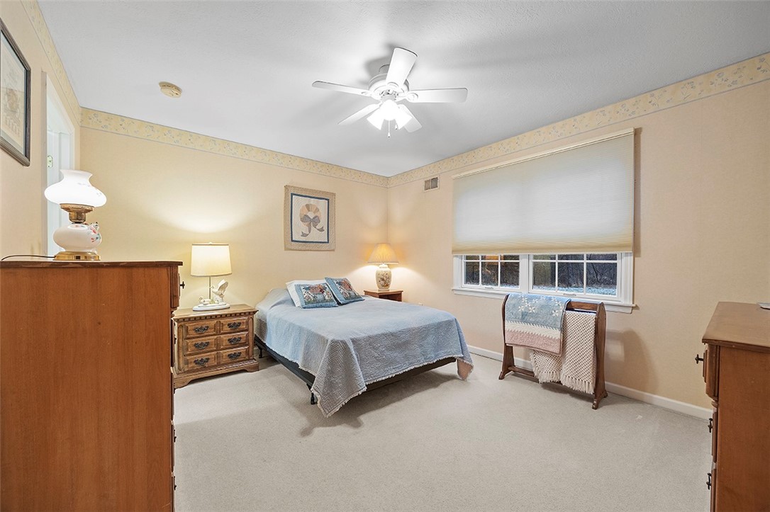 160 STEEPLECHASE CIRCLE