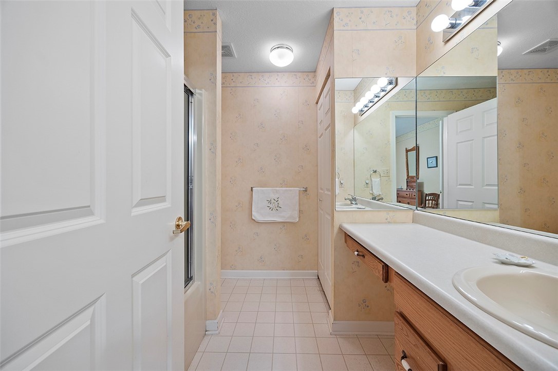 160 STEEPLECHASE CIRCLE