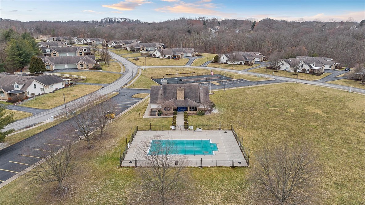 160 STEEPLECHASE CIRCLE