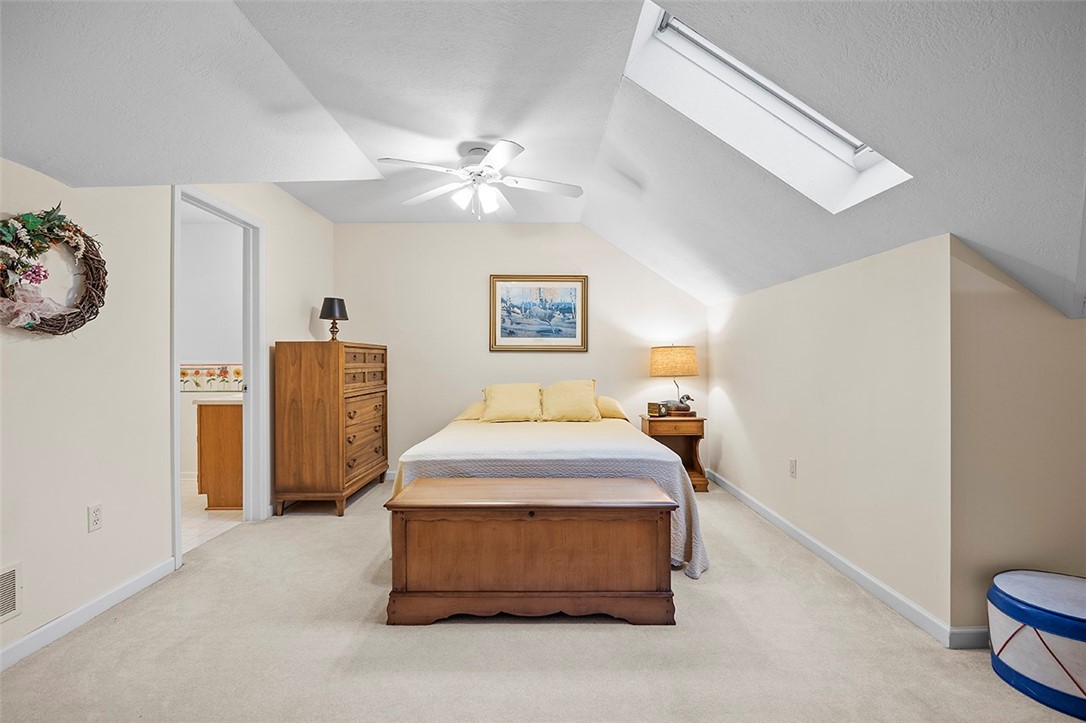 160 STEEPLECHASE CIRCLE