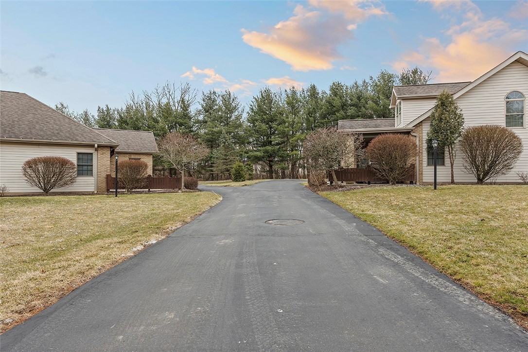 160 STEEPLECHASE CIRCLE