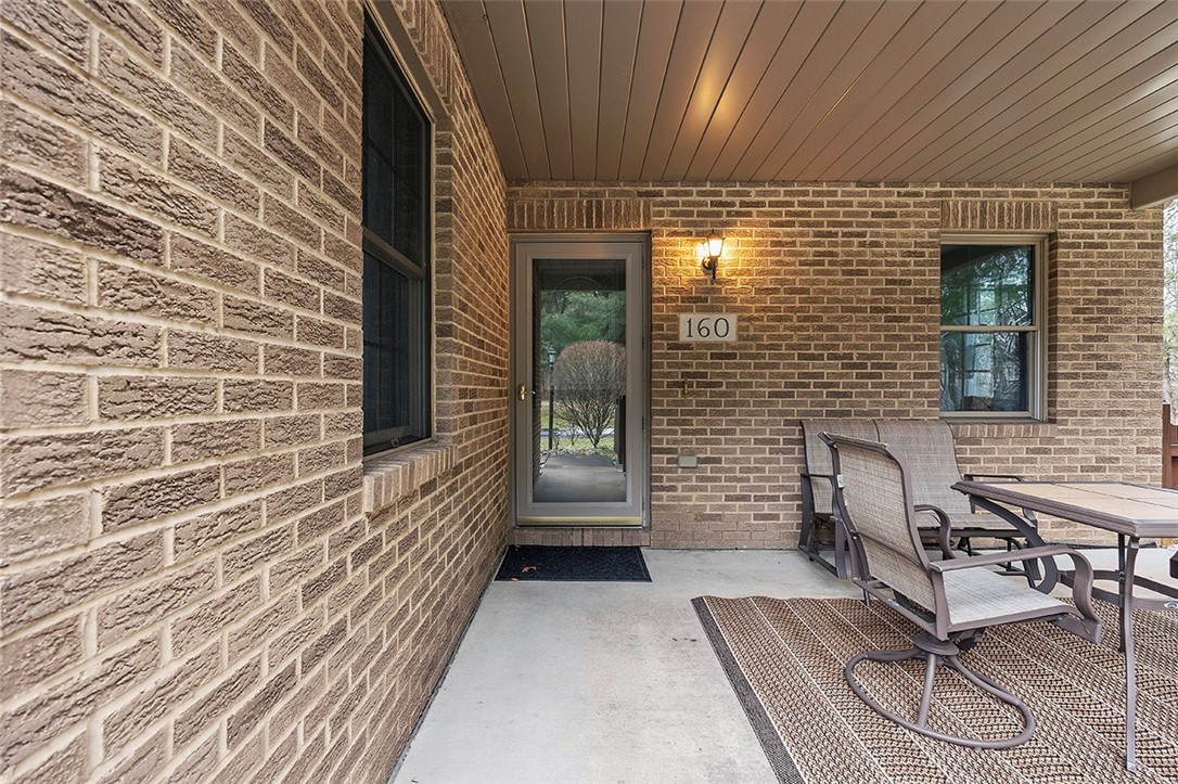 160 STEEPLECHASE CIRCLE