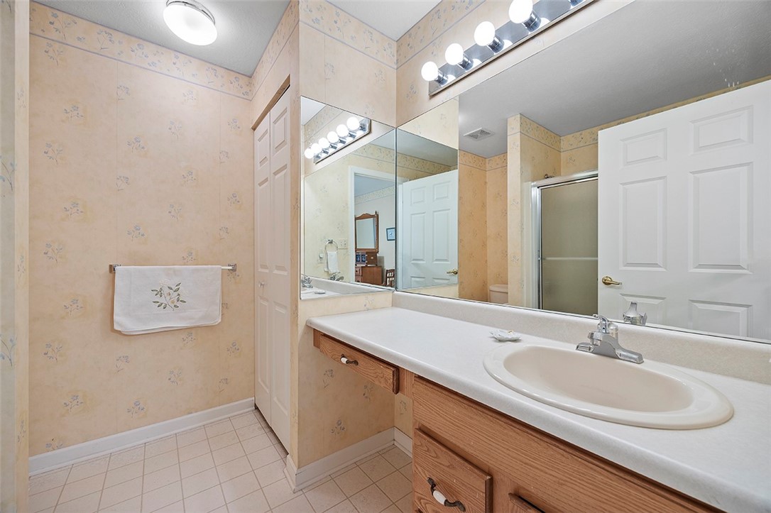 160 STEEPLECHASE CIRCLE