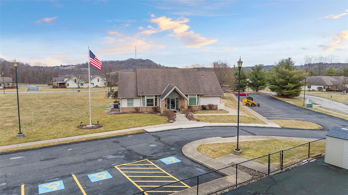 160 STEEPLECHASE CIRCLE