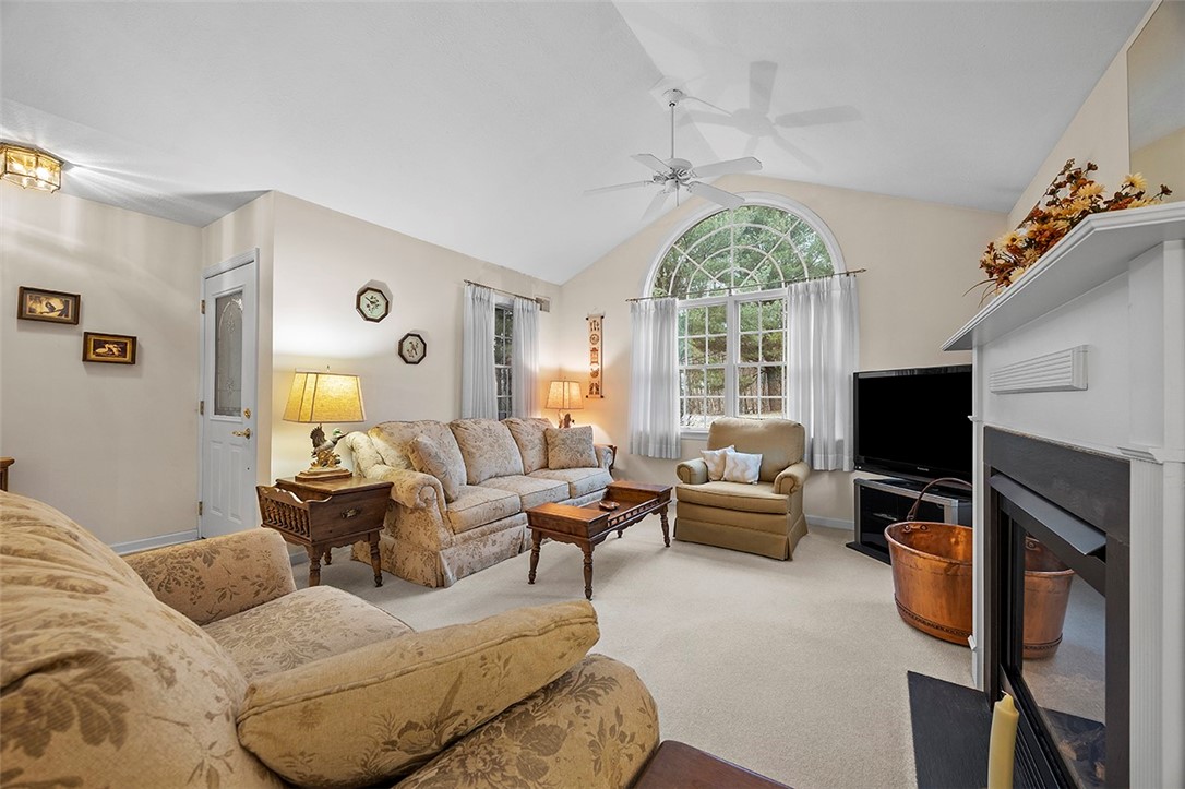 160 STEEPLECHASE CIRCLE