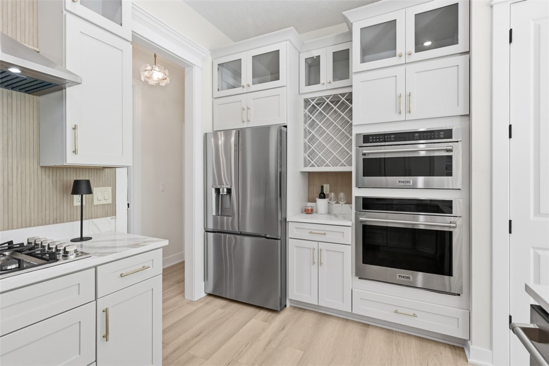 109 Field Brook Ln