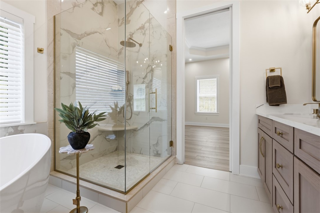 109 Field Brook Ln
