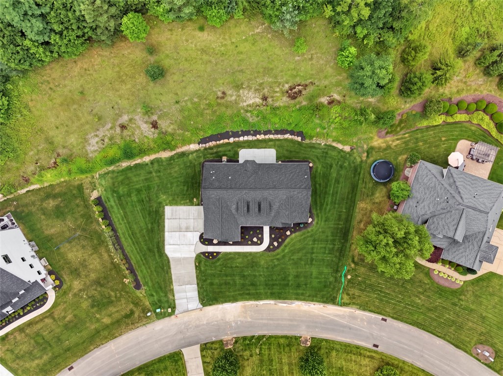 109 Field Brook Ln