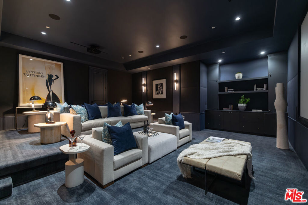 415 N Cliffwood Avenue