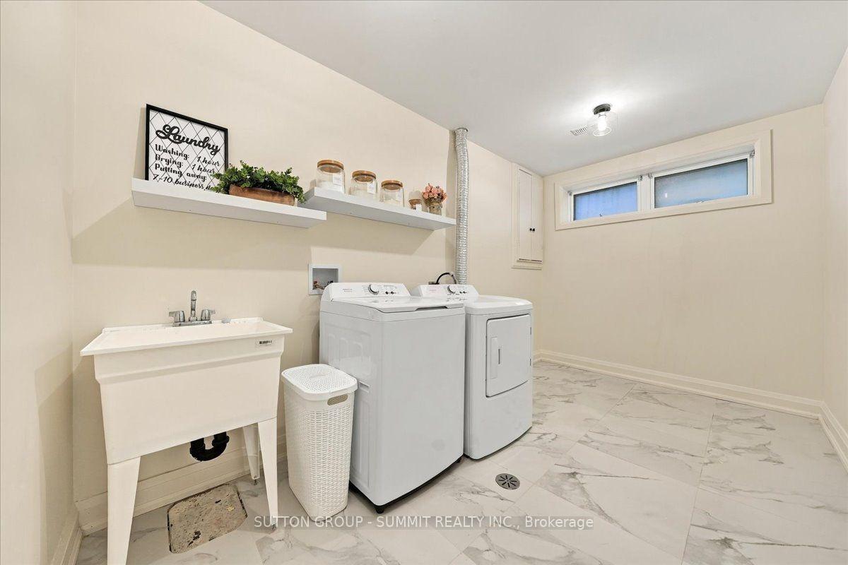 184 Torresdale Avenue, Toronto