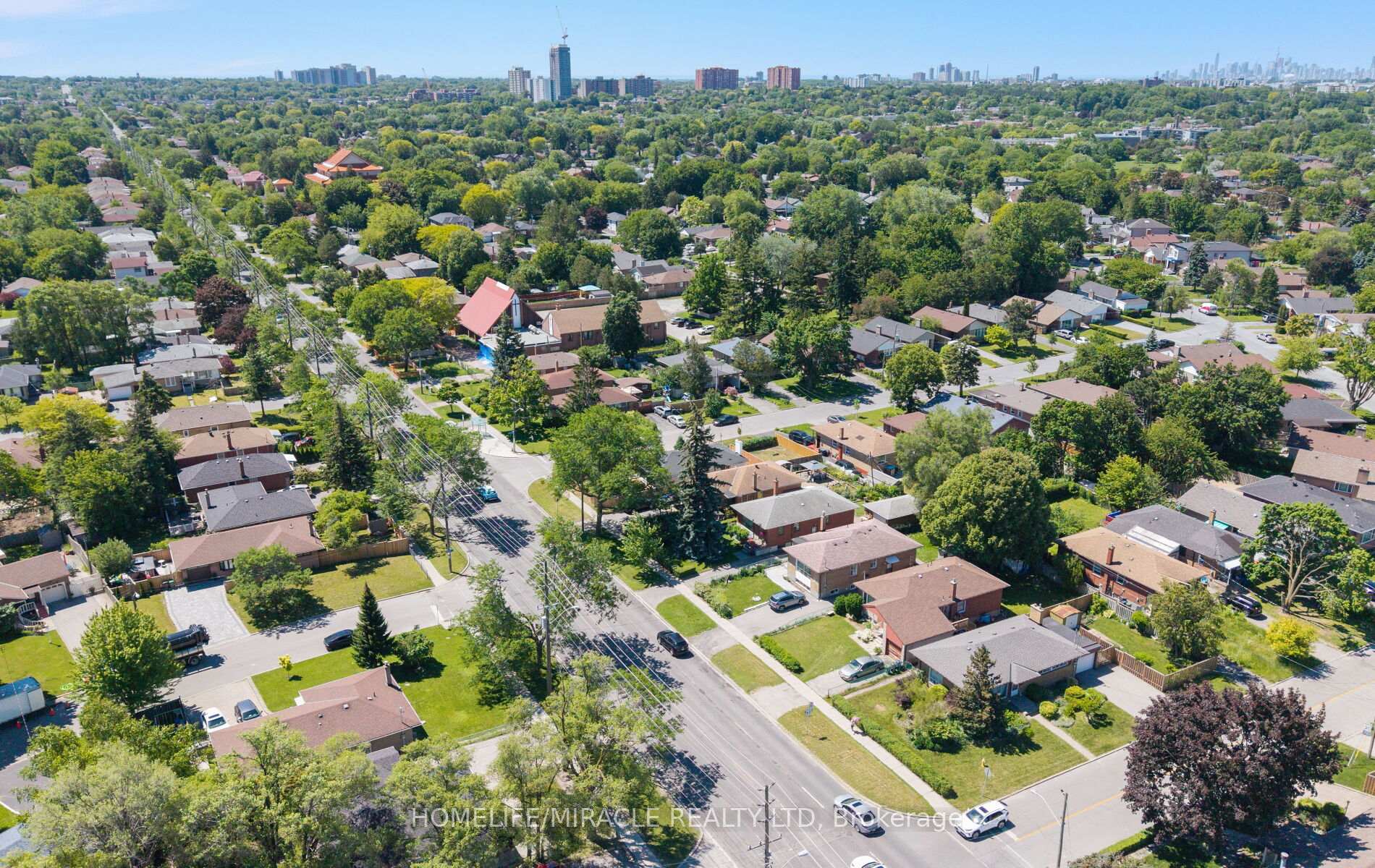 22 Arnprior Road, Toronto