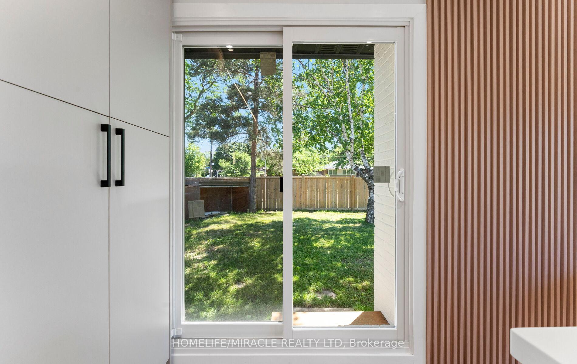 22 Arnprior Road, Toronto