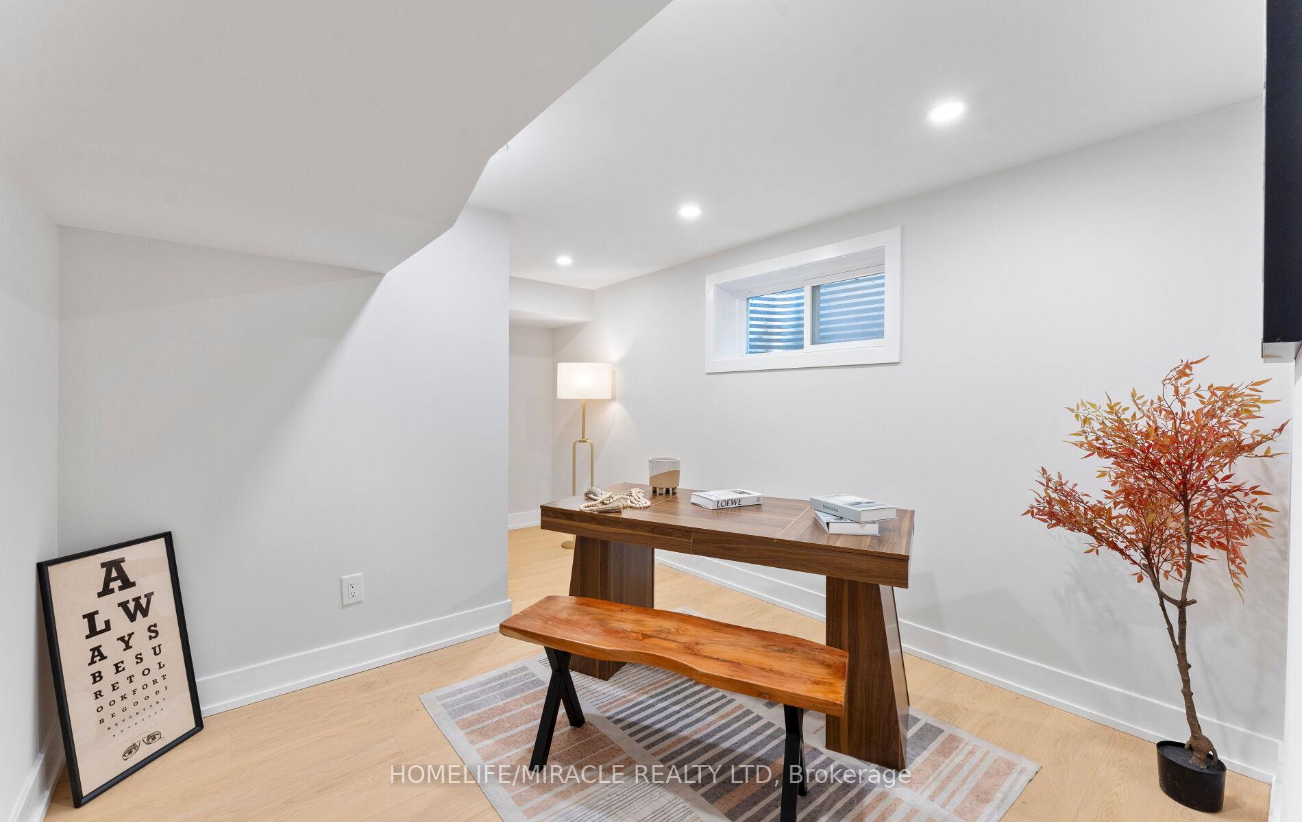 22 Arnprior Road, Toronto