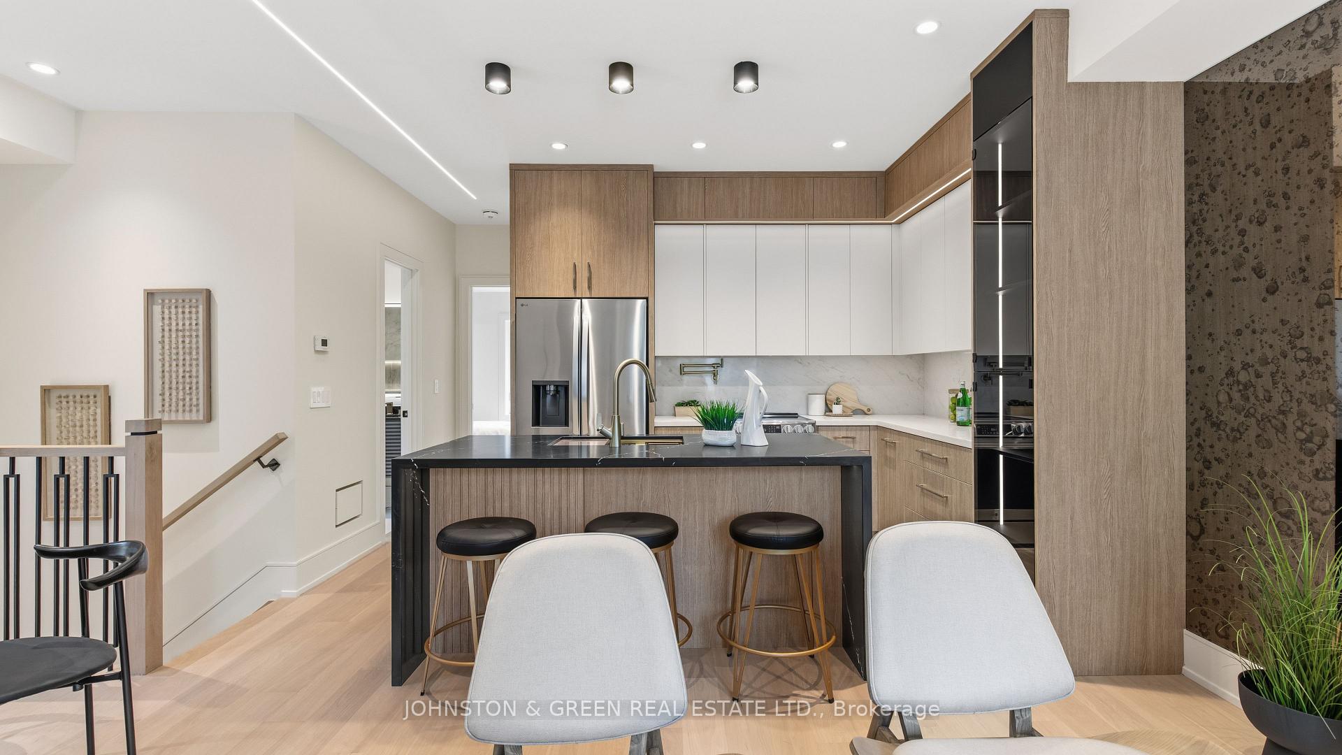 62 Northridge Avenue, Toronto