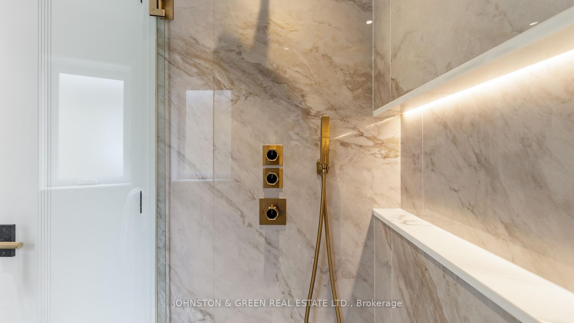 62 Northridge Avenue, Toronto