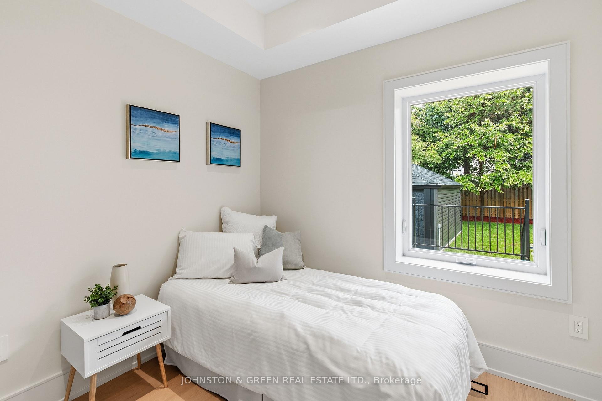 62 Northridge Avenue, Toronto
