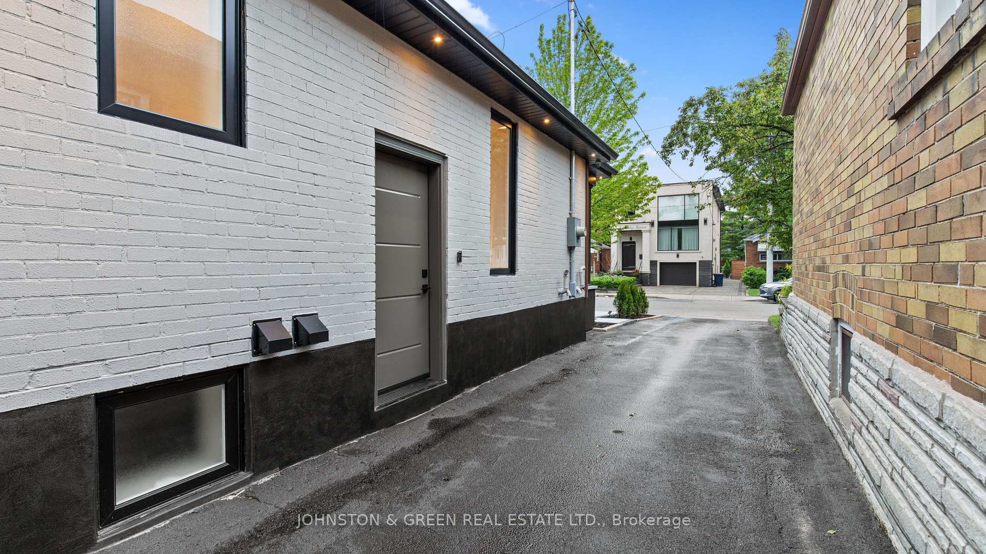 62 Northridge Avenue, Toronto