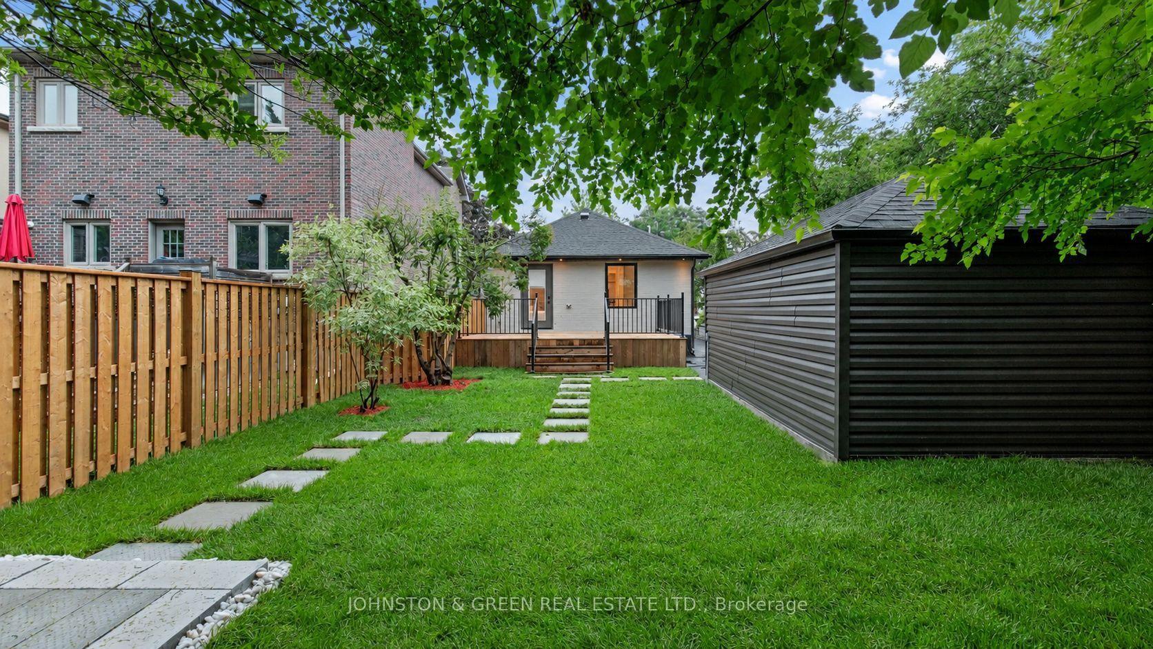 62 Northridge Avenue, Toronto