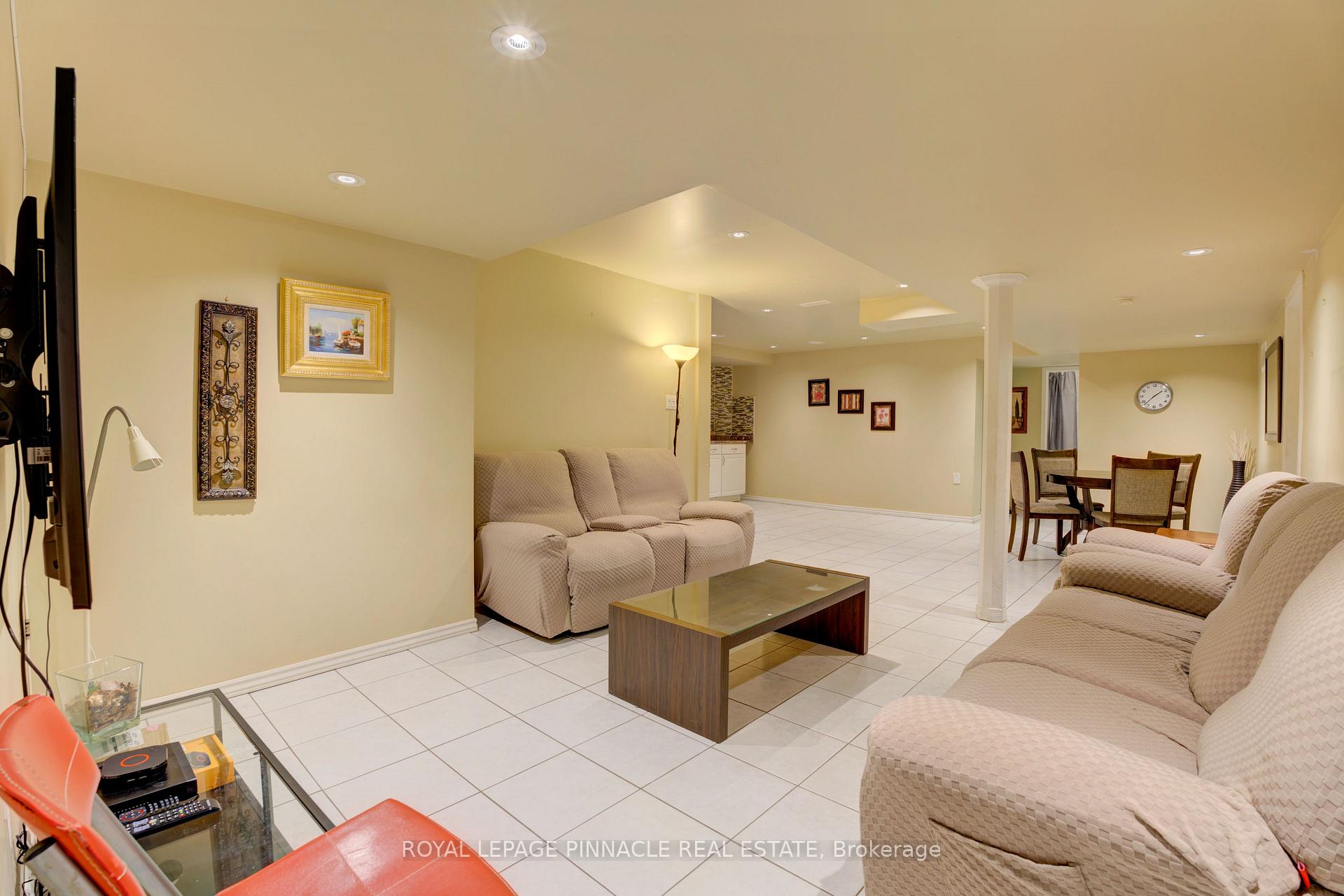 5921 Summerside Drive