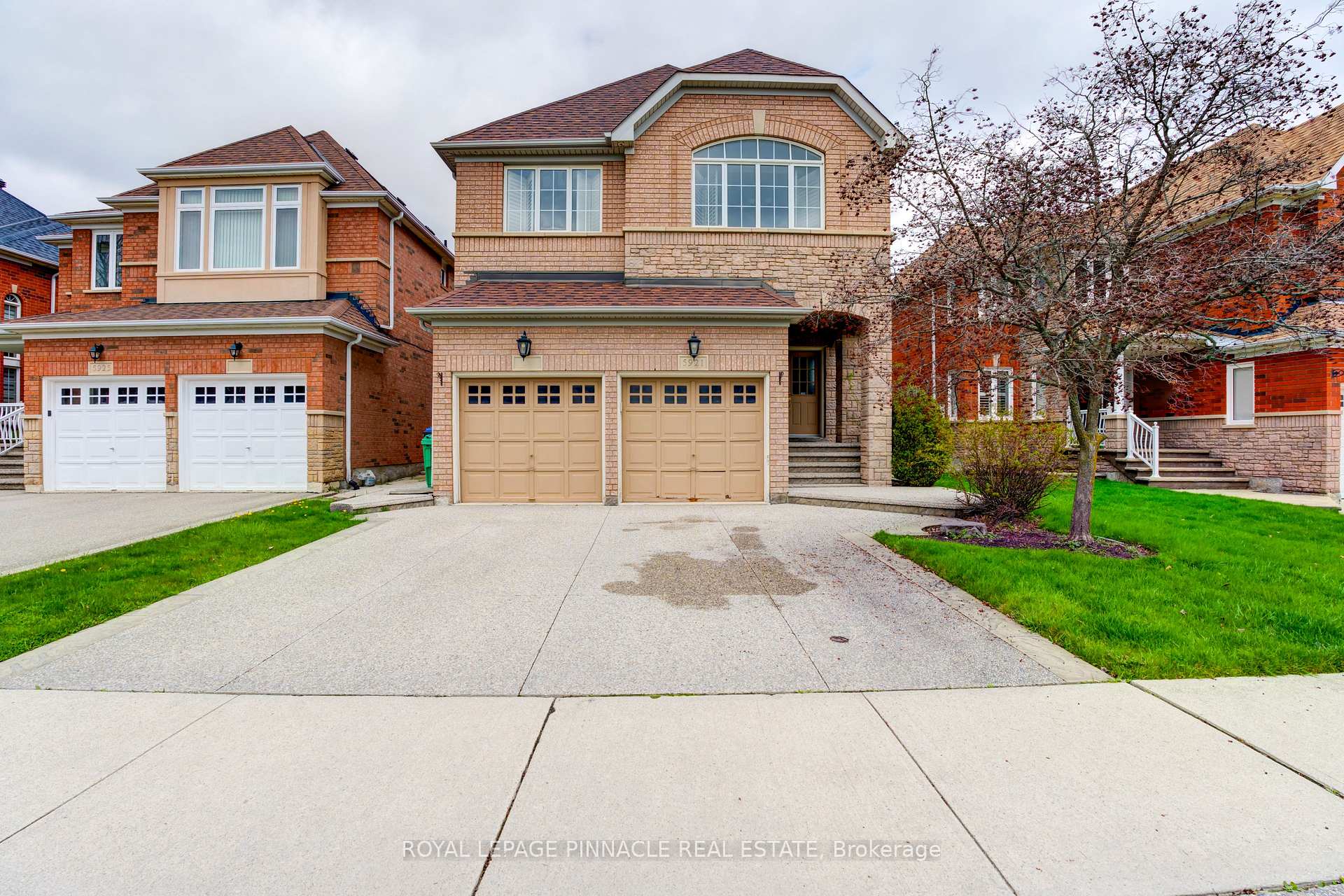 5921 Summerside Drive