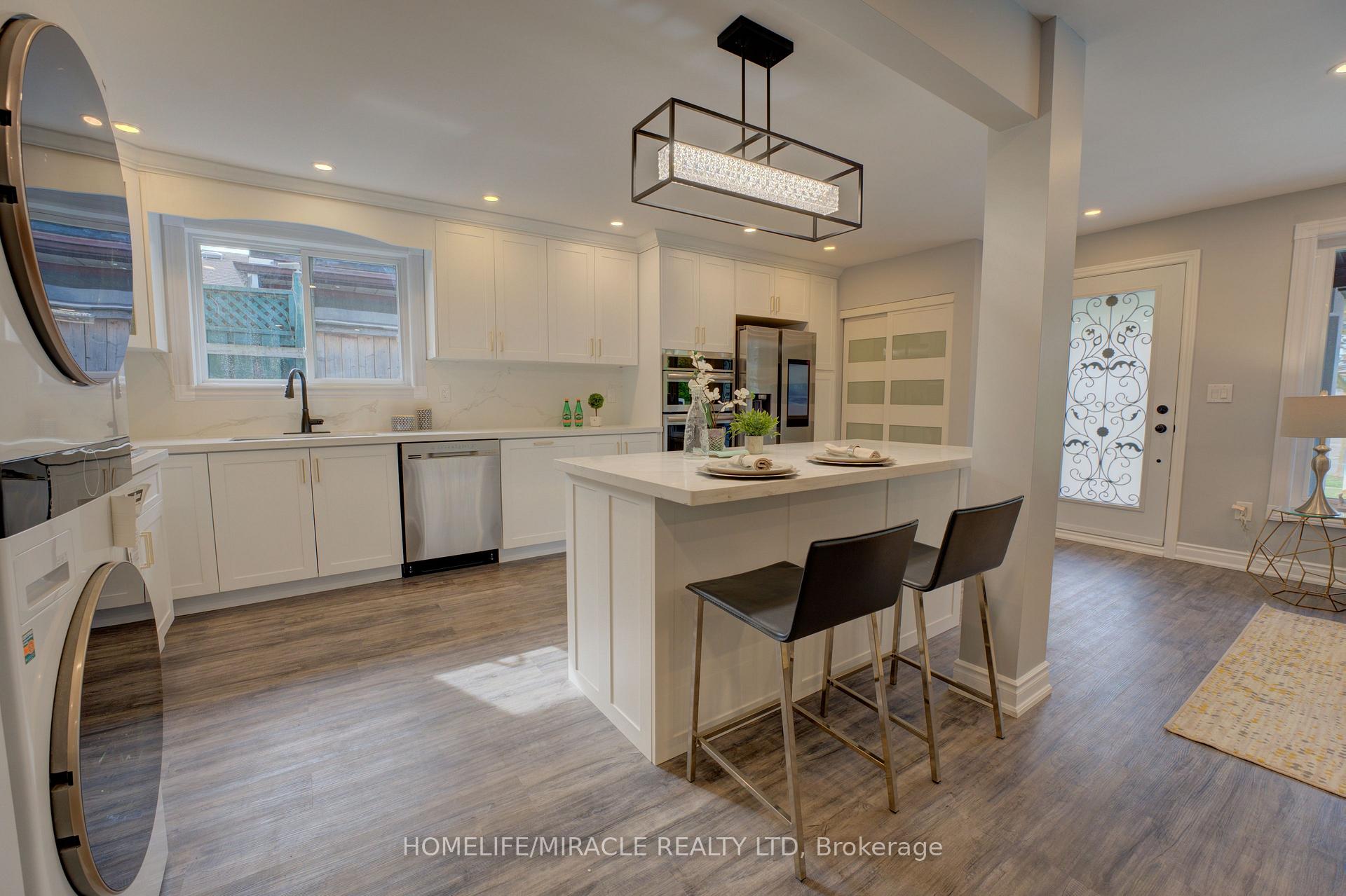 85 Silverstone Drive, Toronto