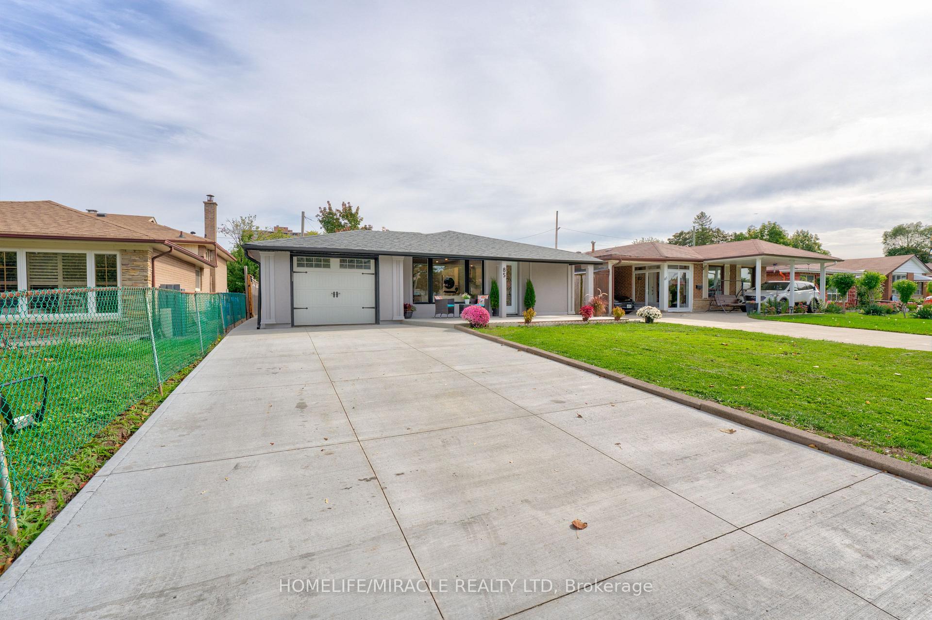85 Silverstone Drive, Toronto
