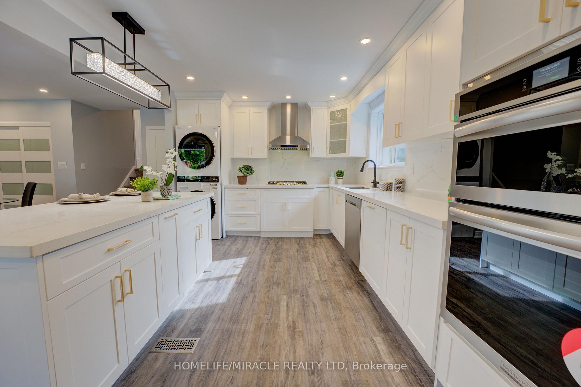 85 Silverstone Drive, Toronto