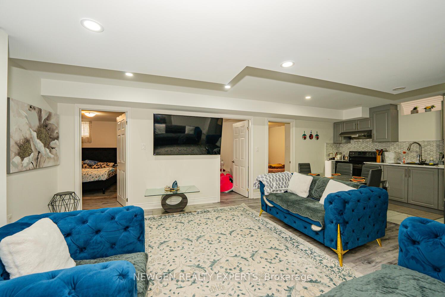 17 Monarch Drive