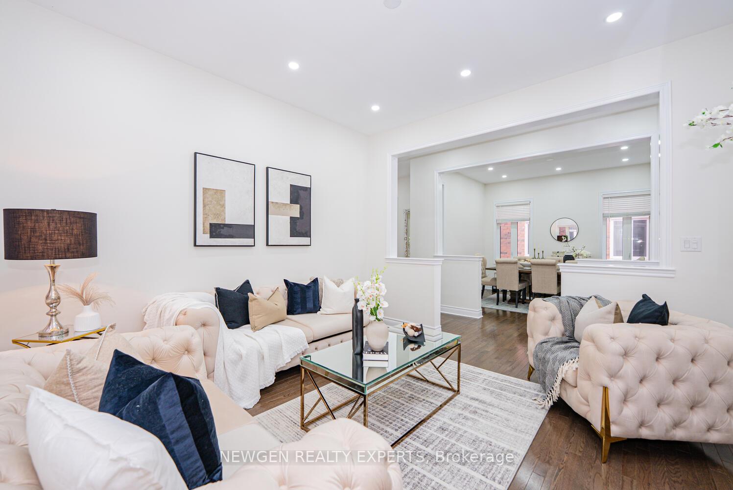 17 Monarch Drive