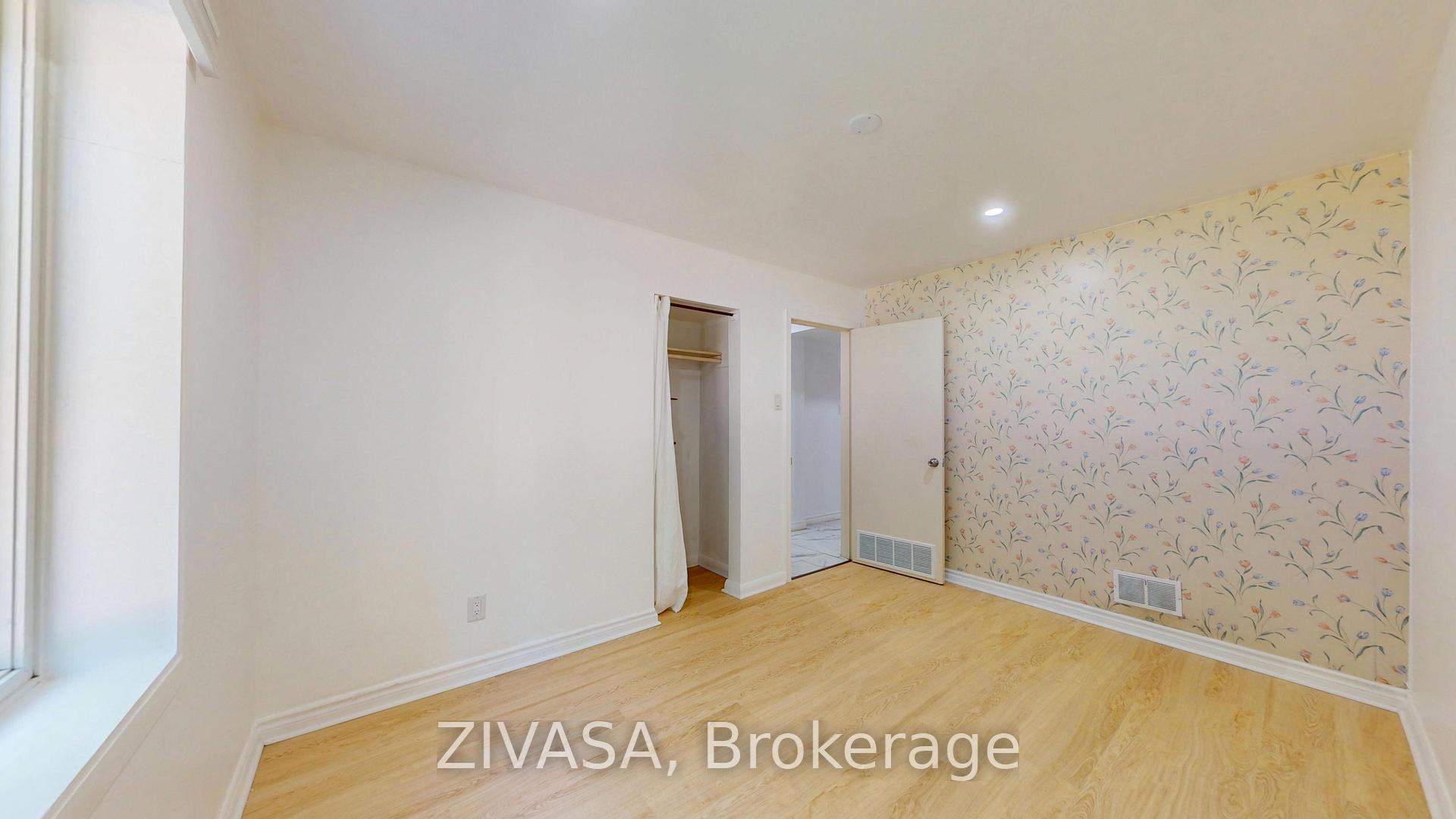 125 Jeffcoat Drive, Toronto