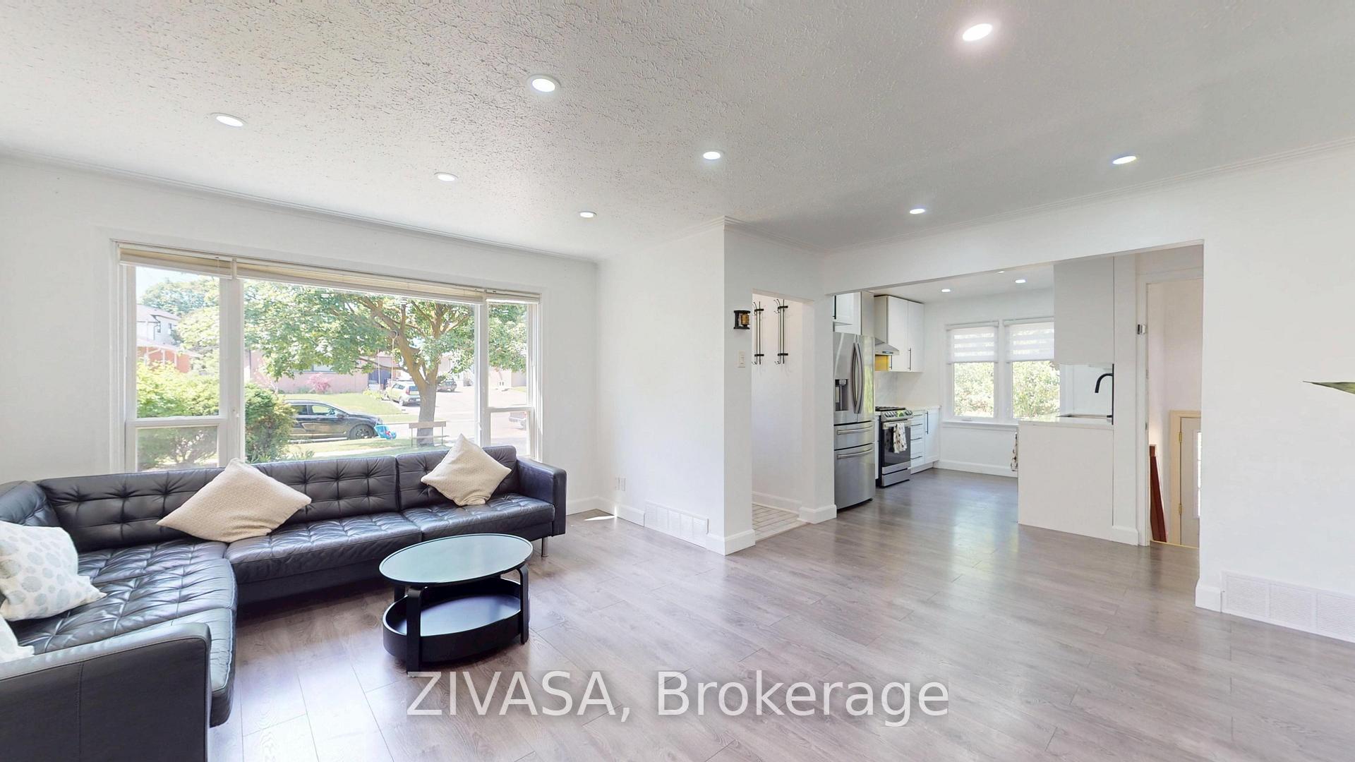 125 Jeffcoat Drive, Toronto