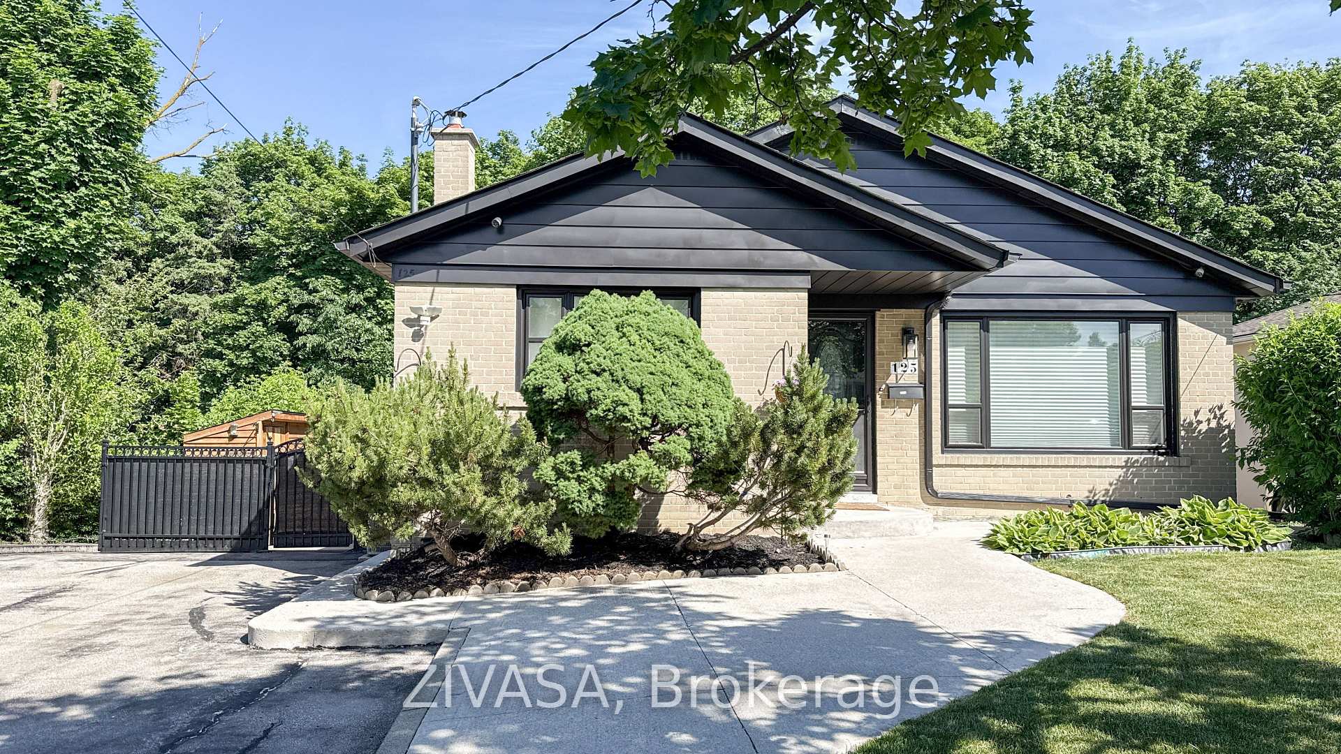 125 Jeffcoat Drive, Toronto