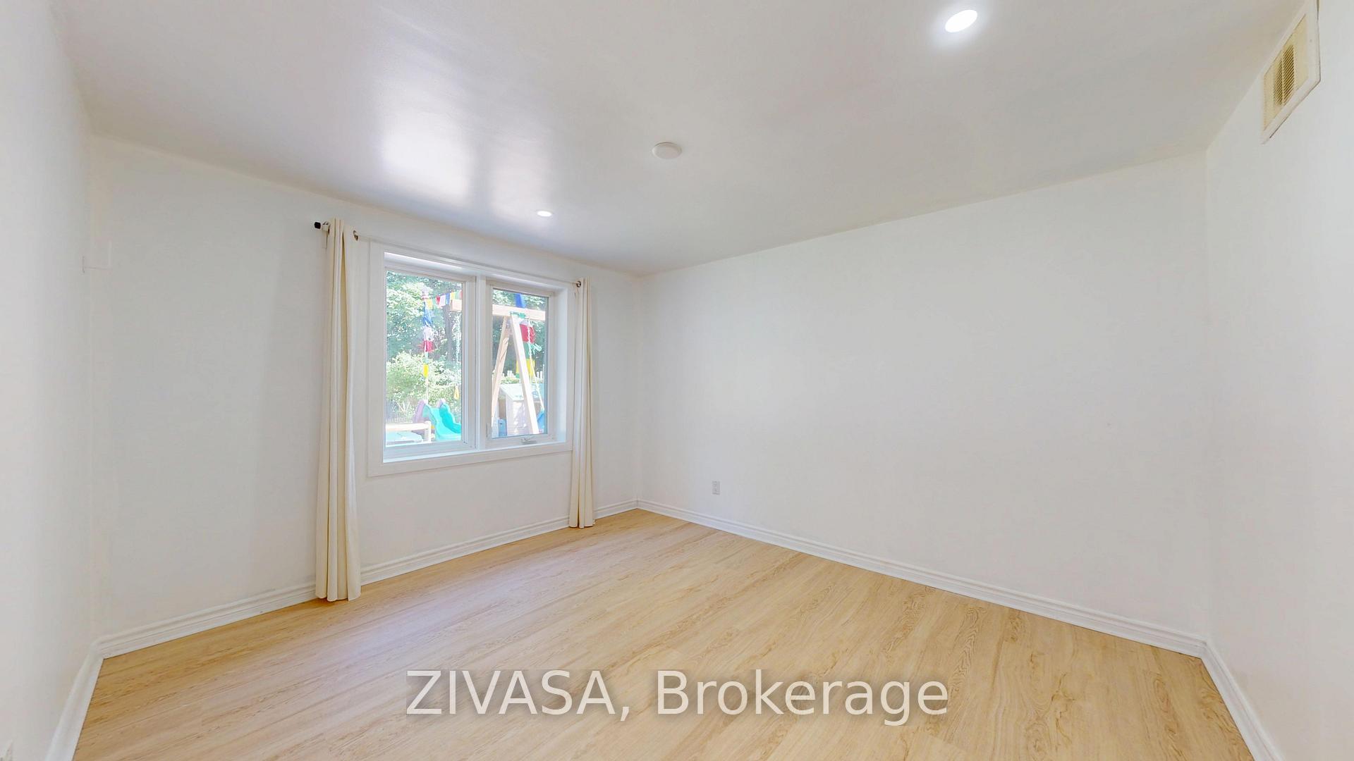 125 Jeffcoat Drive, Toronto