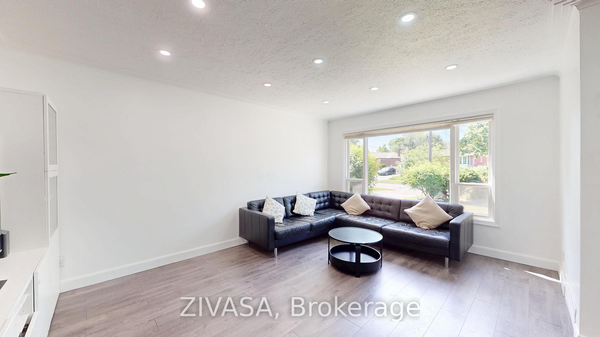 125 Jeffcoat Drive, Toronto