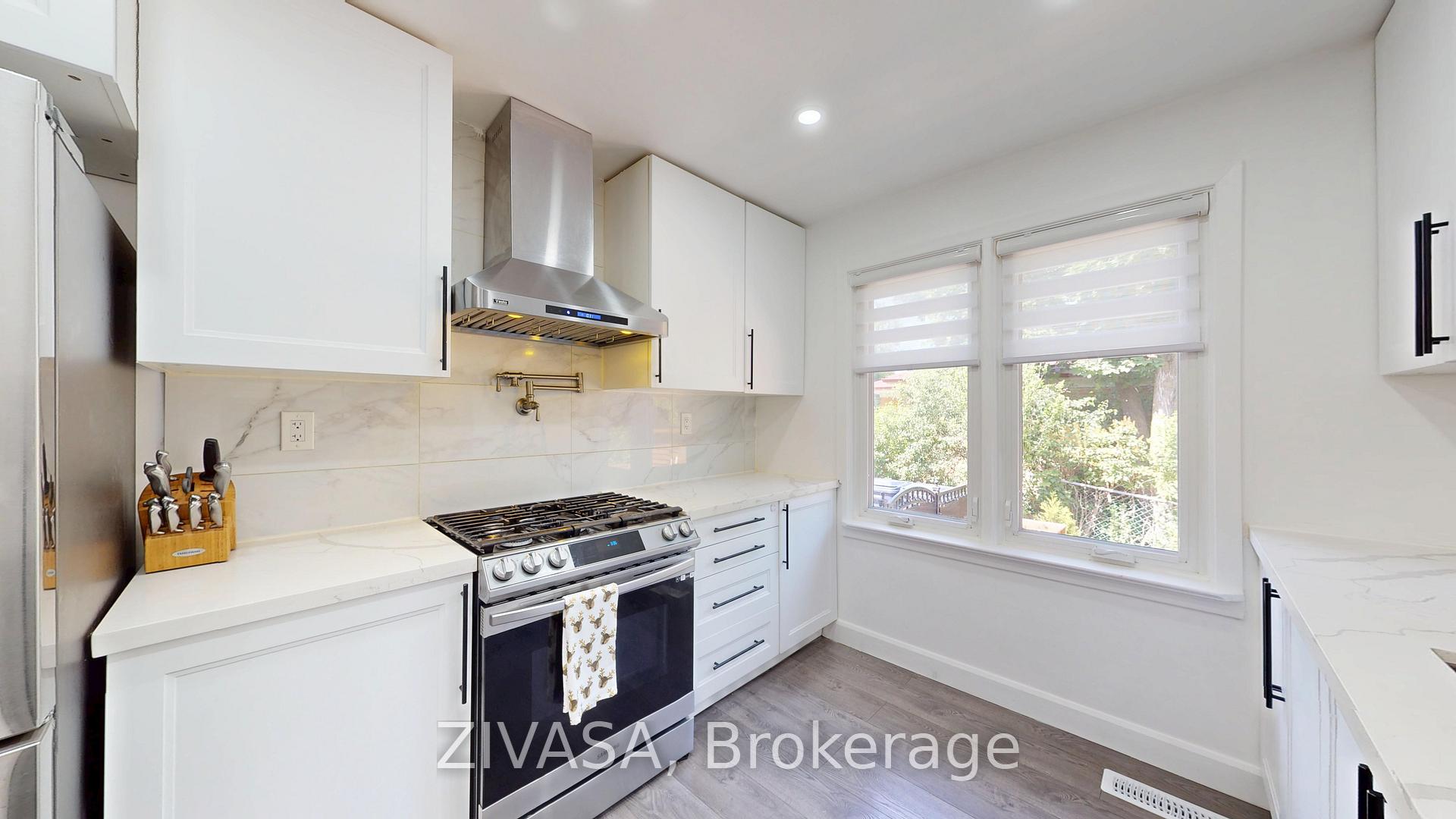 125 Jeffcoat Drive, Toronto