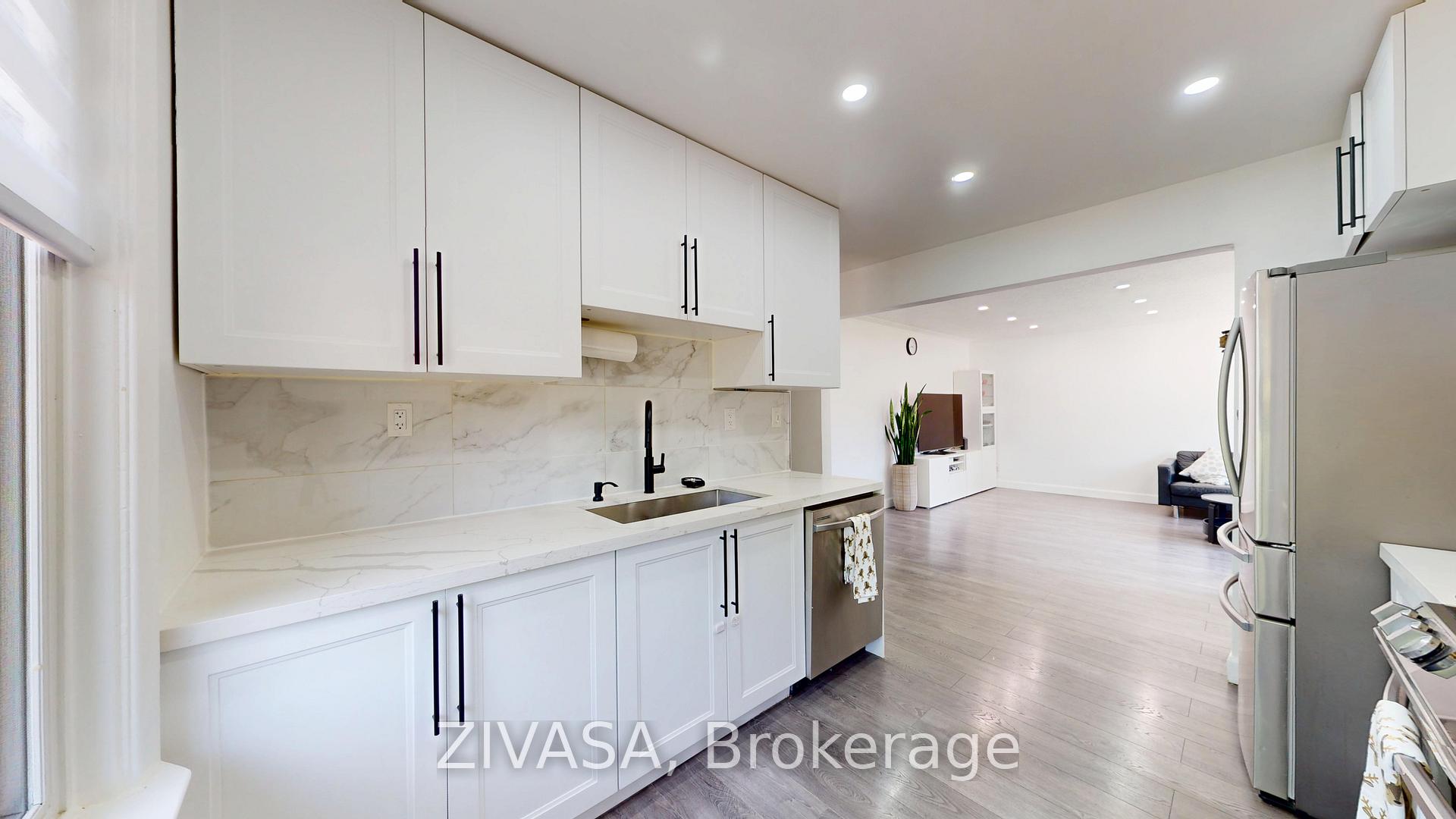 125 Jeffcoat Drive, Toronto