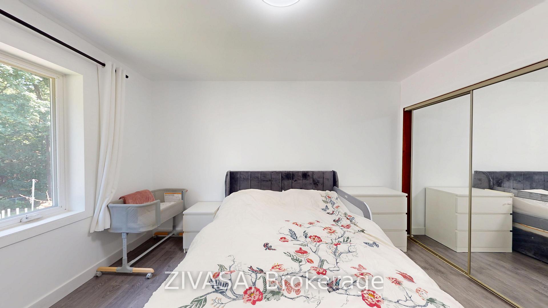 125 Jeffcoat Drive, Toronto