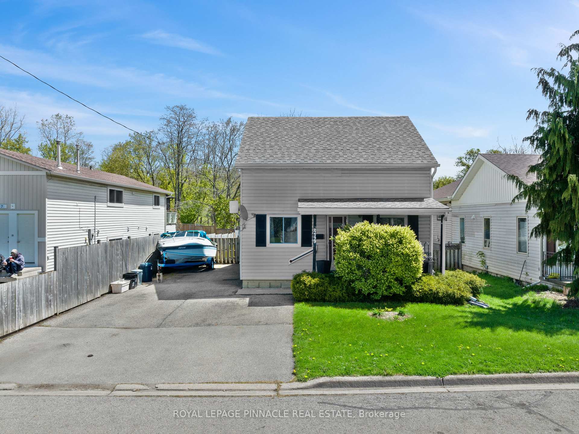 249 Owen Street