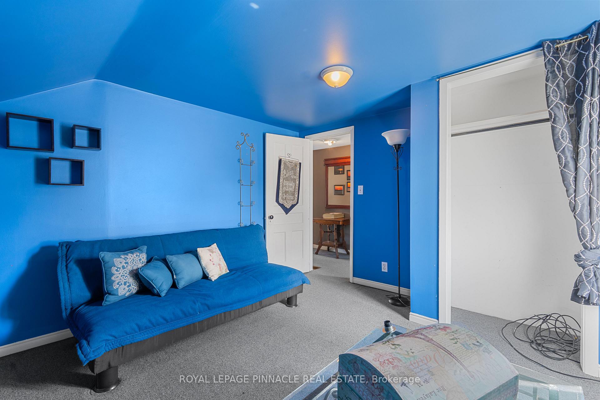 249 Owen Street