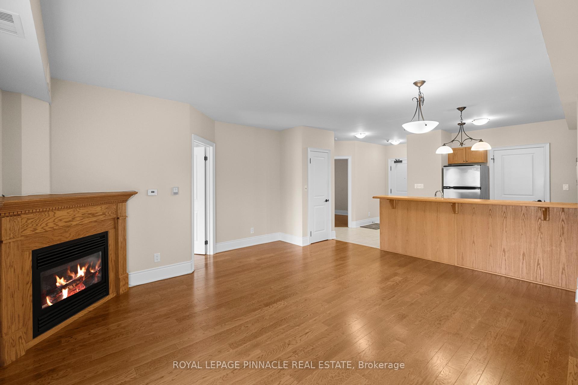 391 James Street W 404