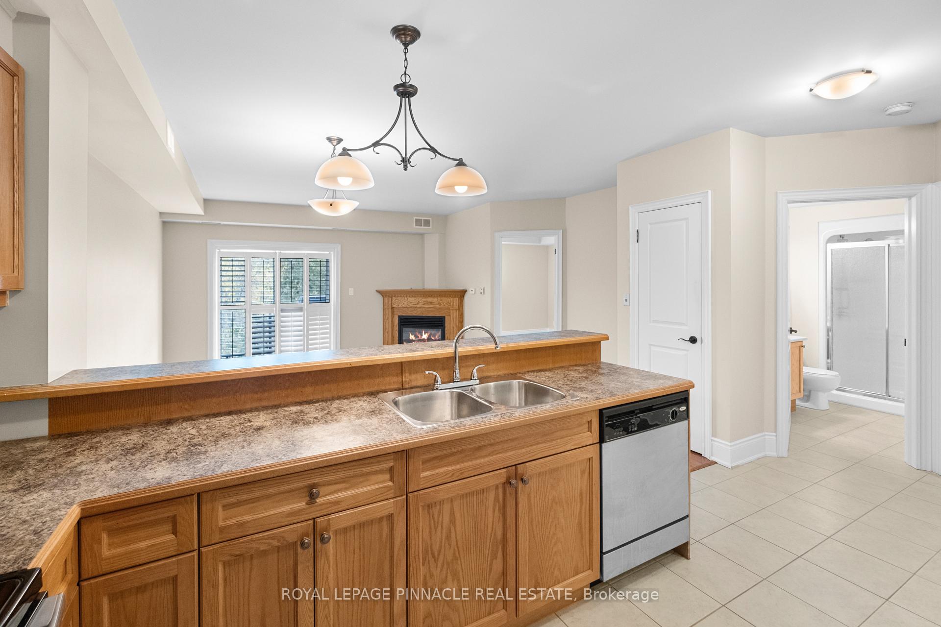 391 James Street W 404
