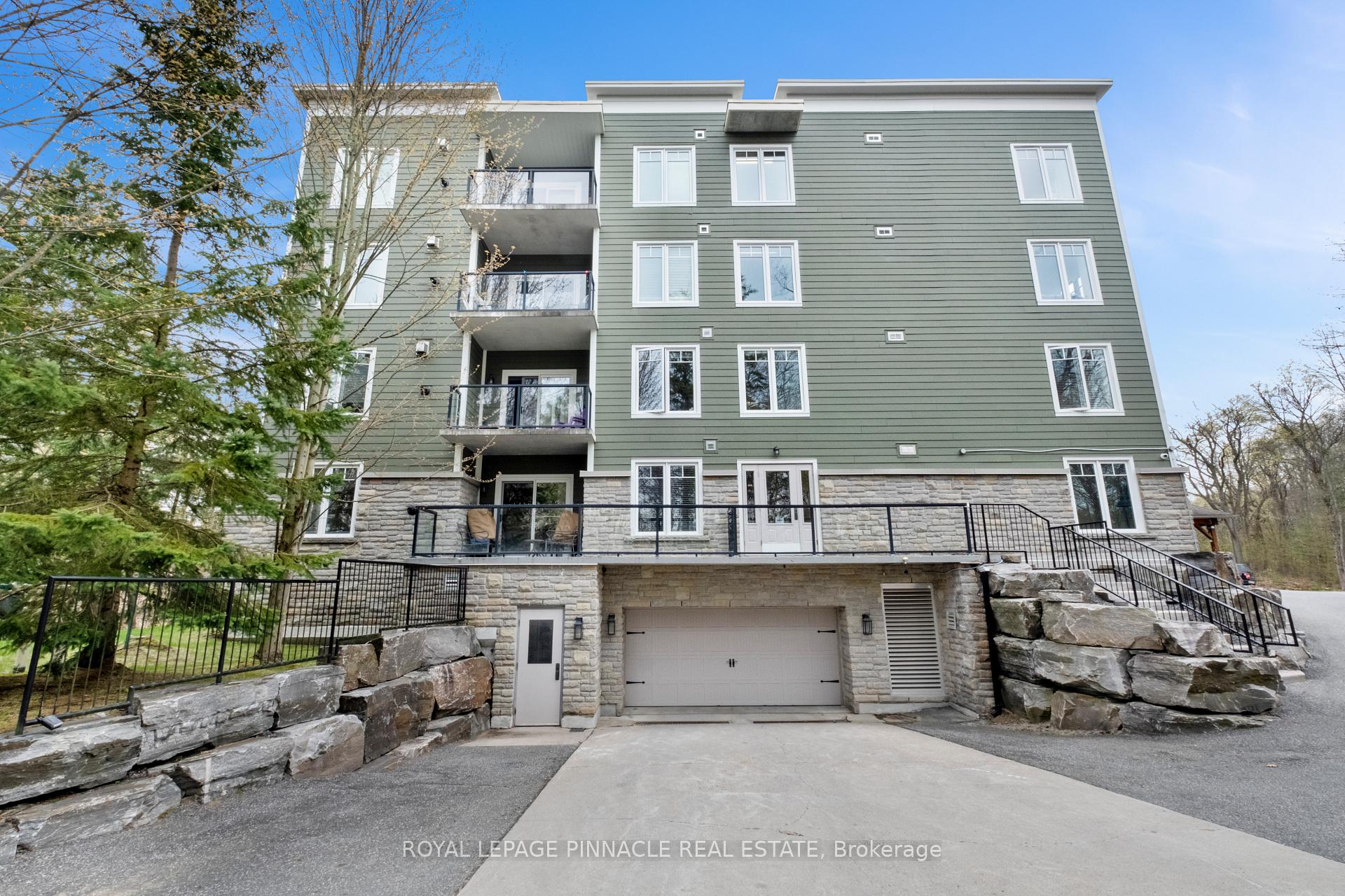 391 James Street W 404