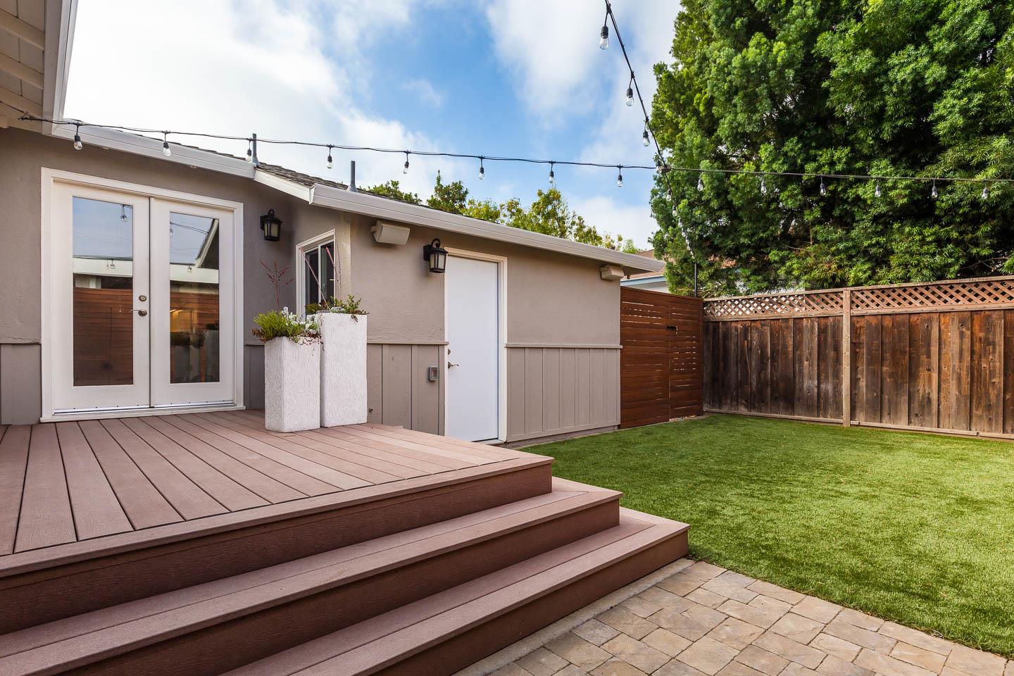 1089 Audrey Avenue
