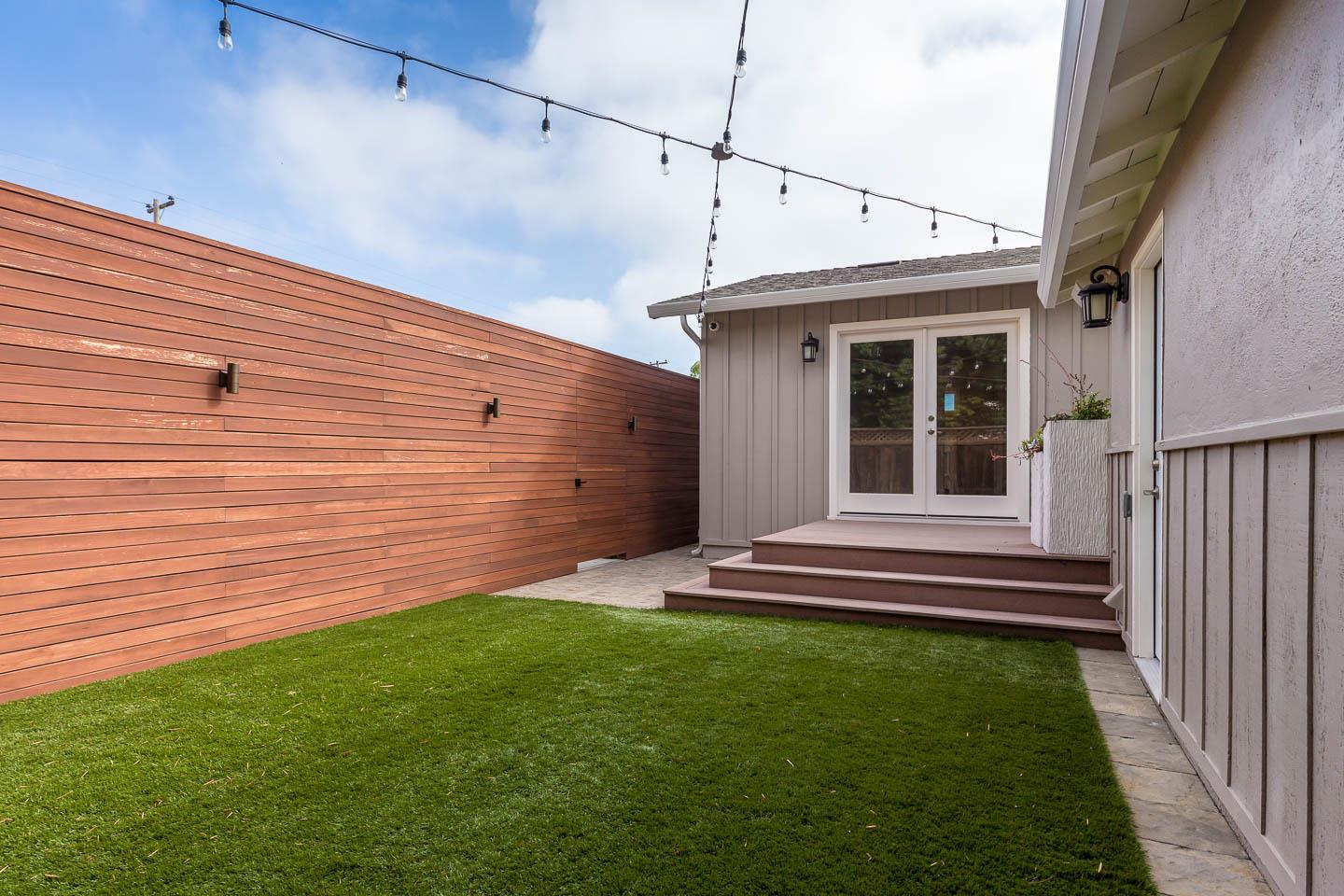 1089 Audrey Avenue