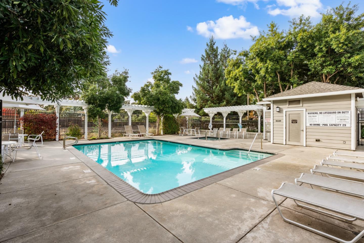 1982 W Bayshore RD 338