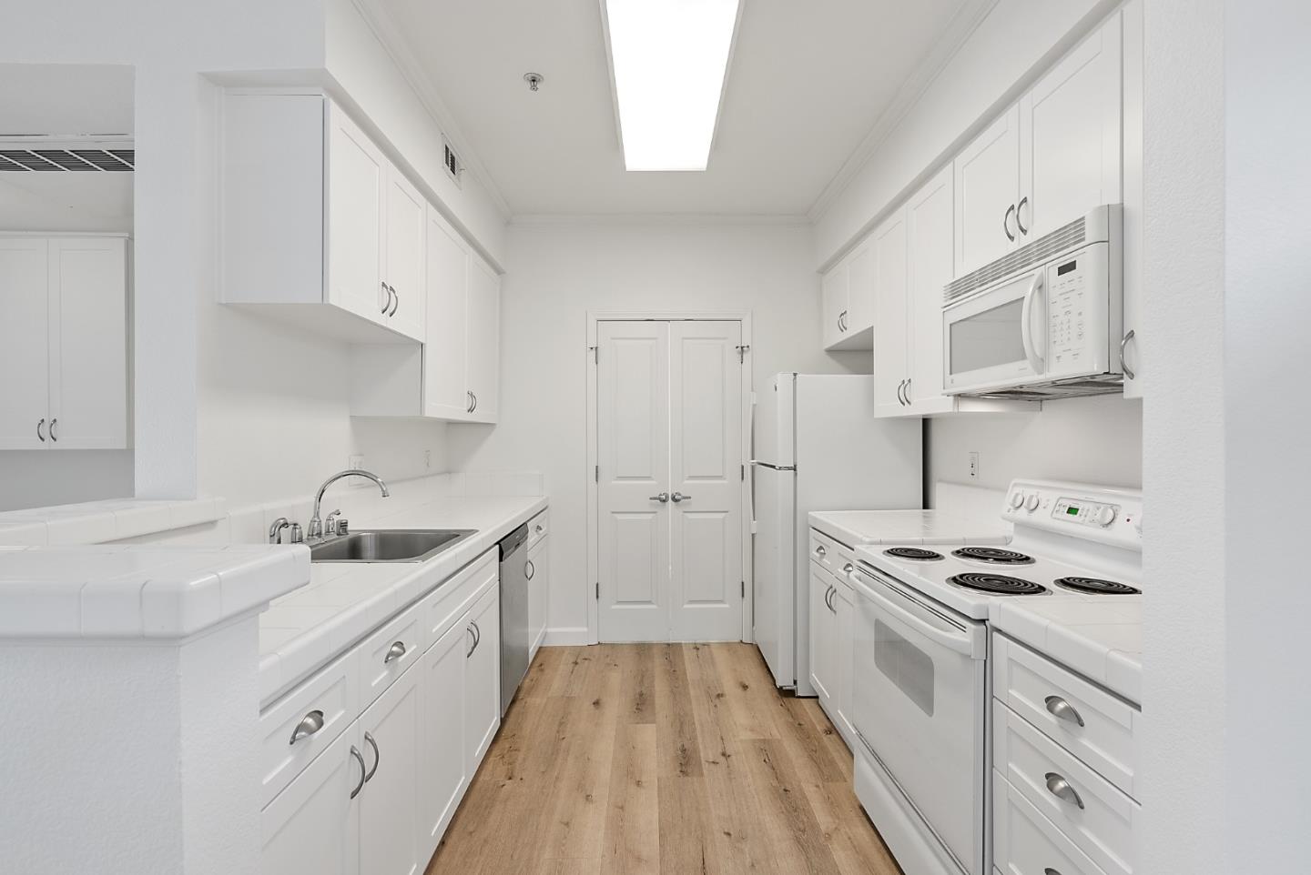 1982 W Bayshore RD 338