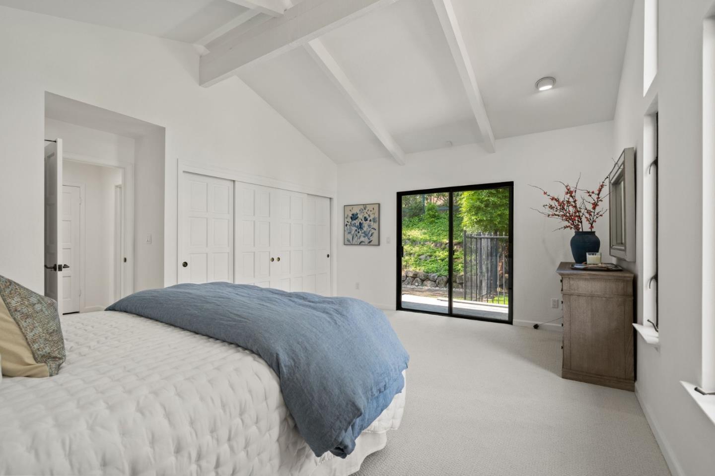 12190 Padre CT